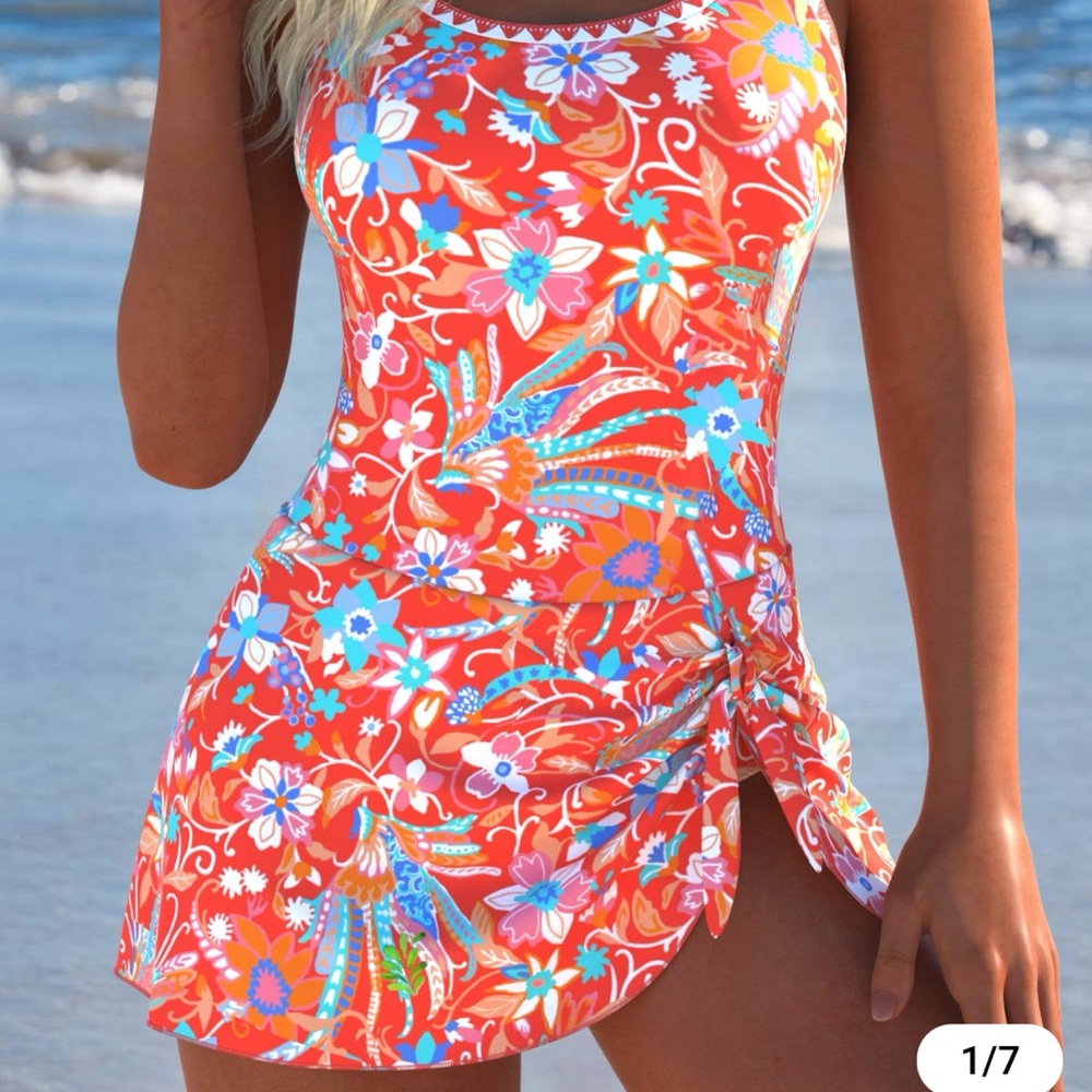 Coral Floral skirted Swim Dress XL (16/18)